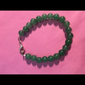 Bracelet for child with green glass beads - B33